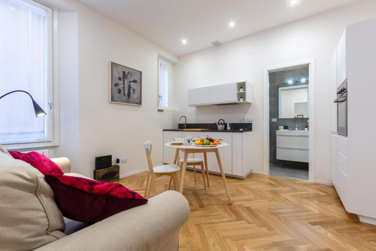 Bologna Piazza Del Nettuno Apartment ภายนอก รูปภาพ